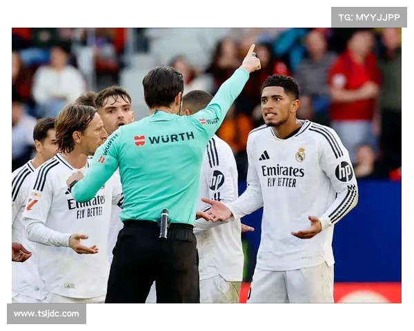 塞维利亚主帅怒斥判罚尺度不一VAR点球争议再度点燃西甲战火